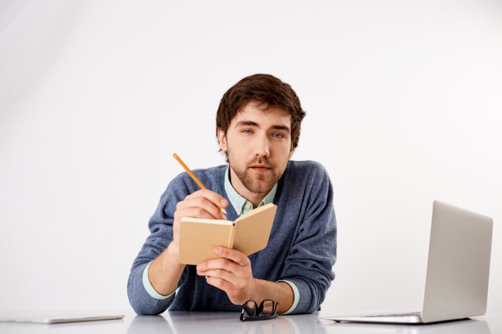 Irresistible Short Reports: 30 Tips for Maximum Impact 8 short reports to build your business